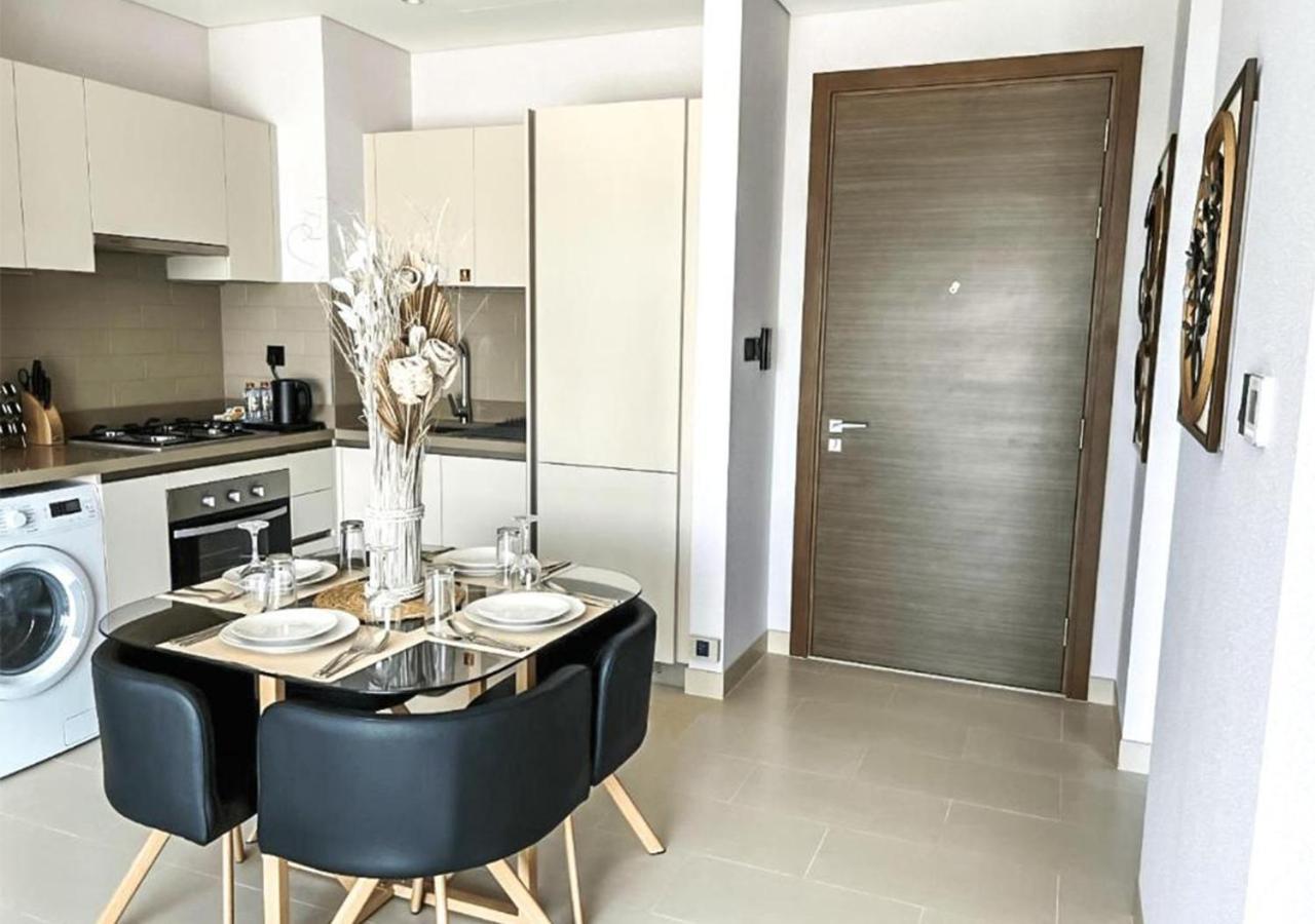 Stay By Latinem Luxury 2Br Holiday Home Cv B609 Near Burj Khalifa Дубай Экстерьер фото